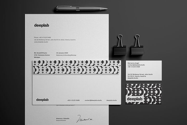 Elegant Stationery Branding – Free Mockup