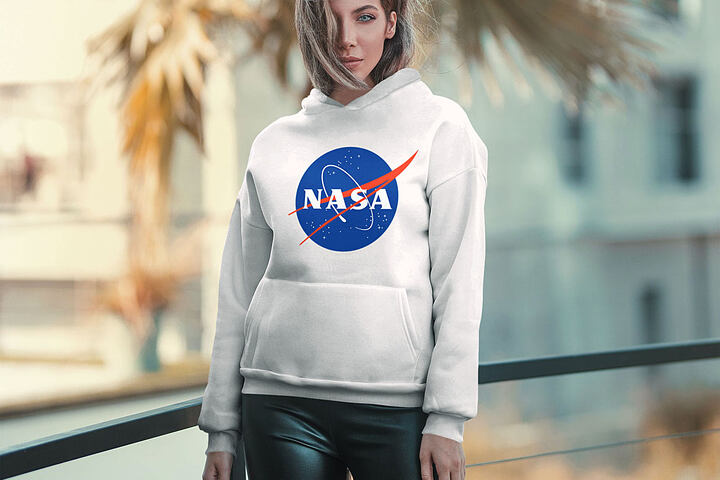 Hoodie Urban Girl – Free Mockup