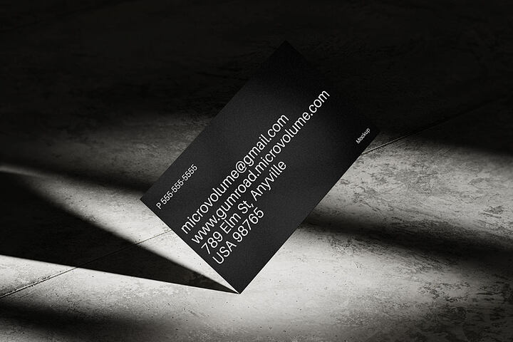 Dark Business Card – Free Mockup