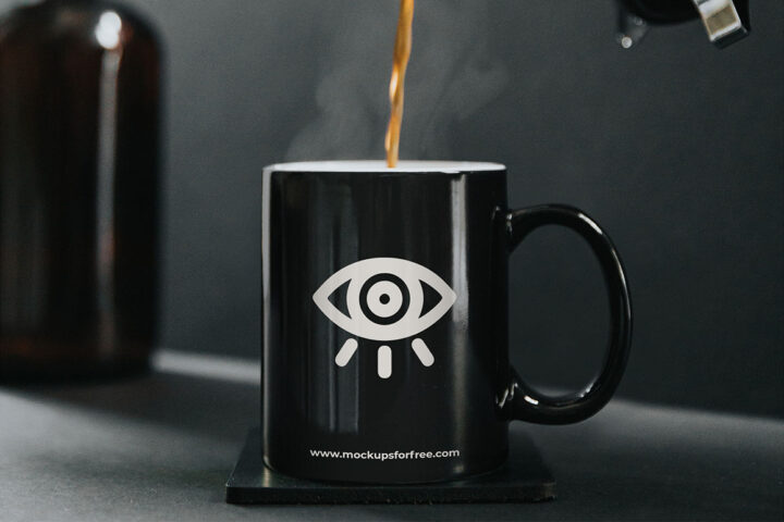 Realistic Coffee Cup – Free Mockup
