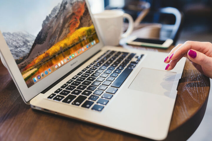 MacBook Air – Free Mockup